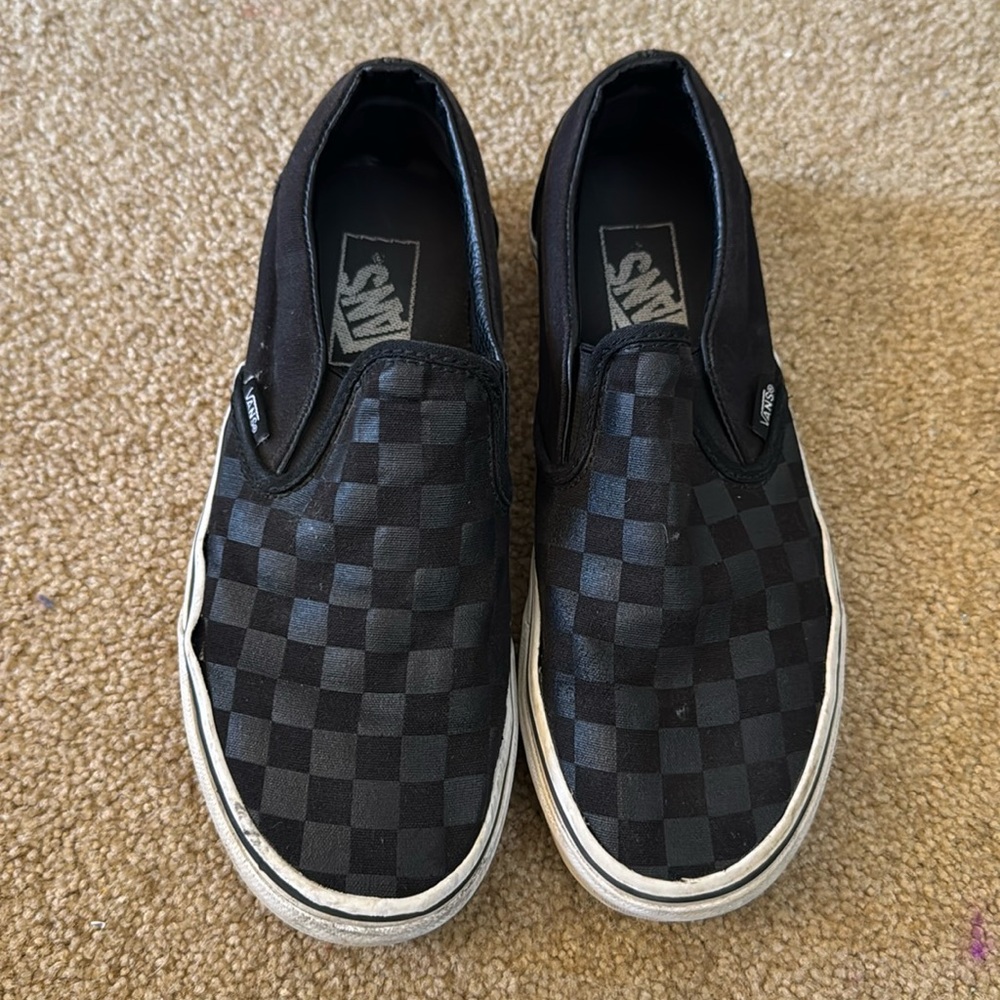 Black checkered vans